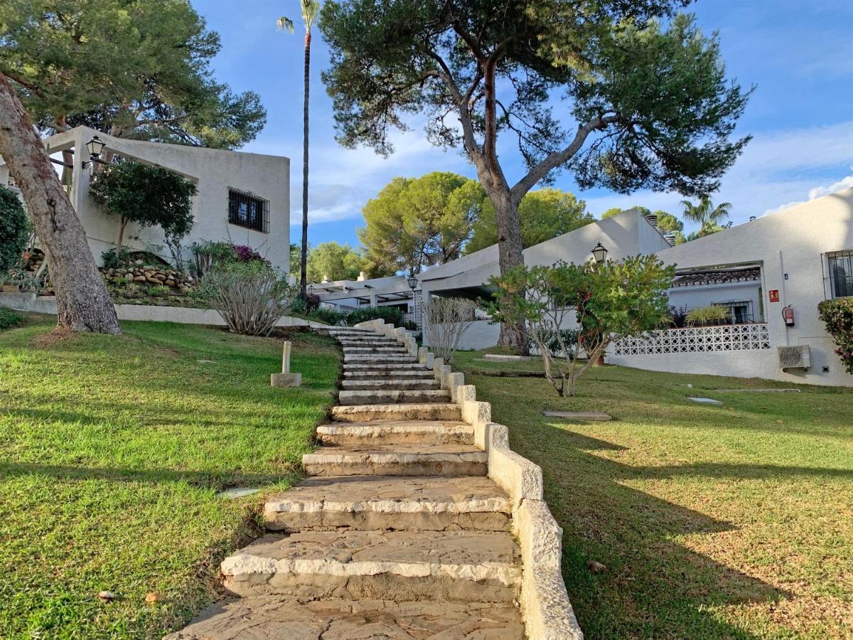 Bungalow With Large Terrace In A Quiet Park - Beach Nearby Sitio de Calahonda Esterno foto